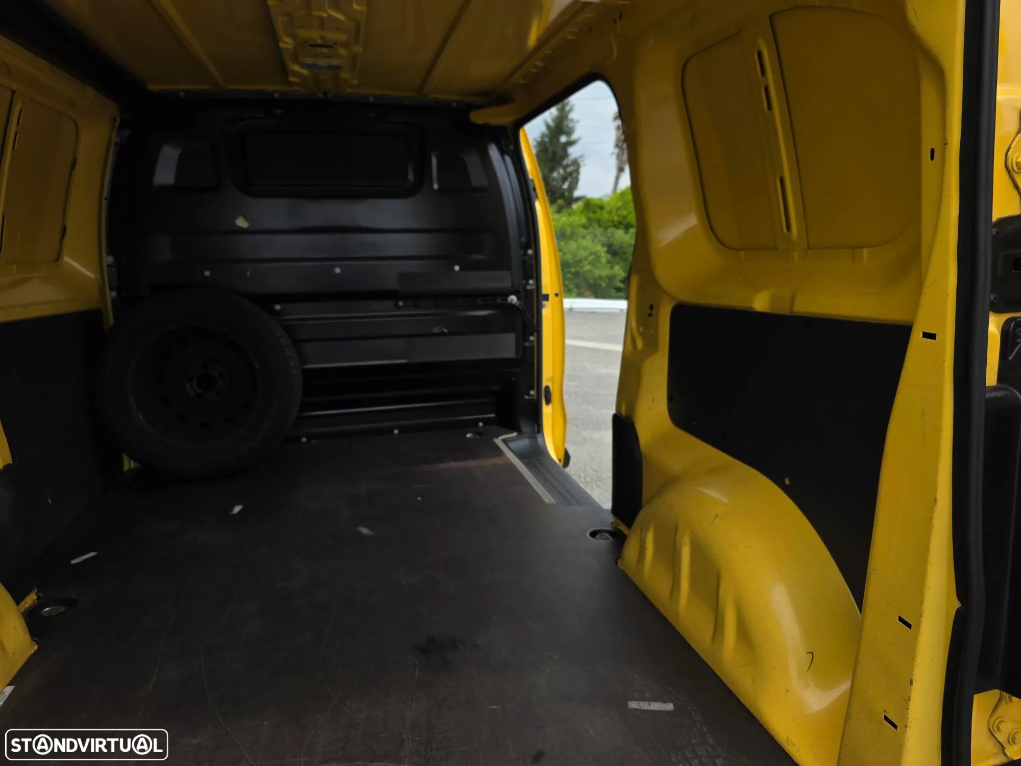 Citroën JUMPY 1.6 BLUEHDI M CLUB 115cv - 13
