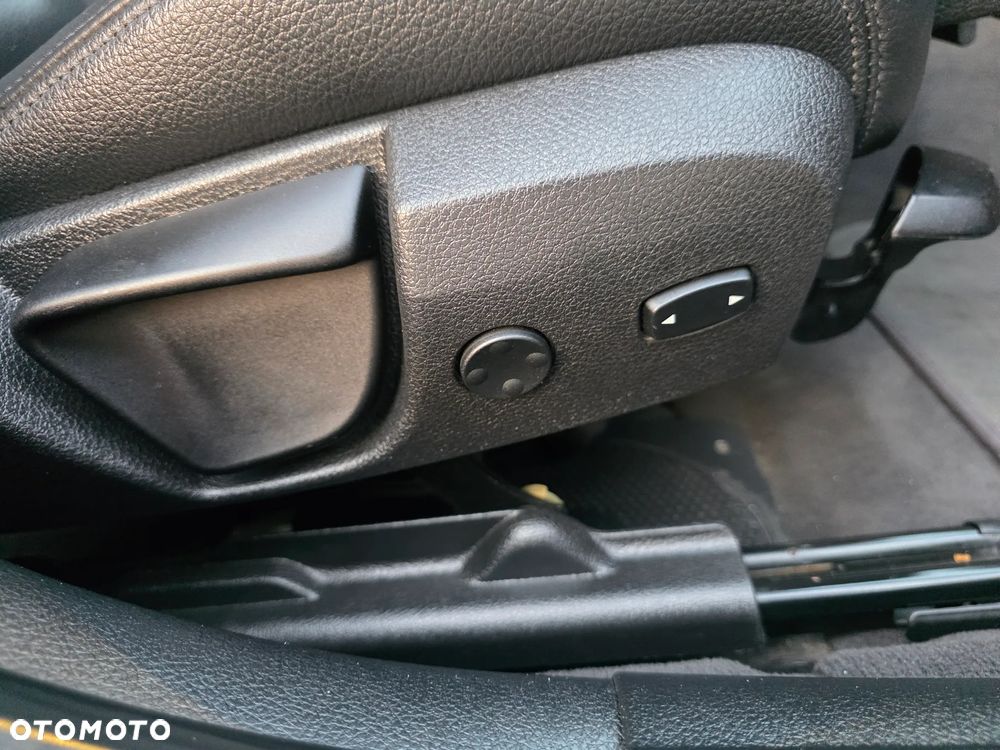 BMW Seria 3 - 19