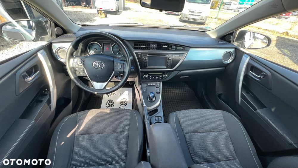 Toyota Auris - 19