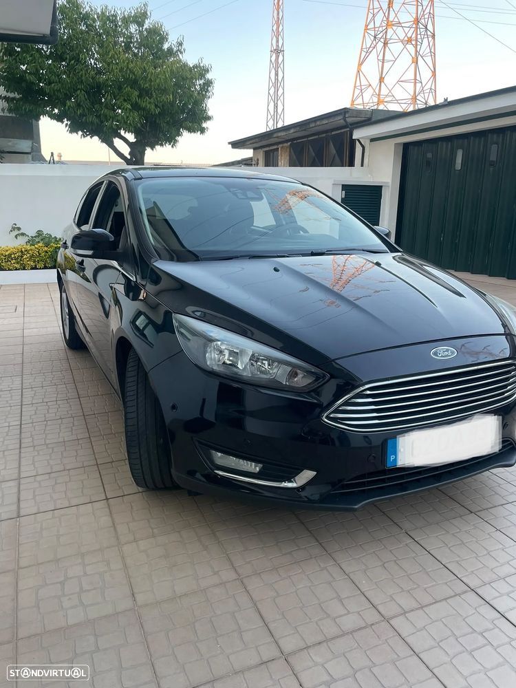Ford Focus 1.0 SCTi Titanium - 10