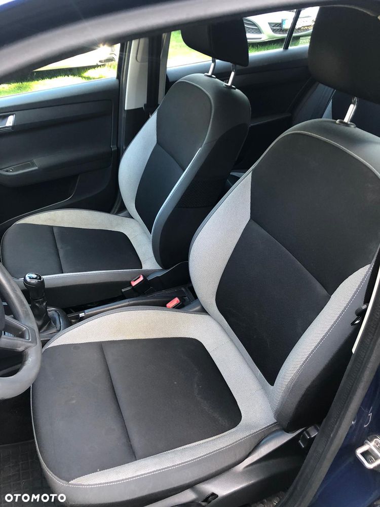 Skoda Fabia 1.2 TSI Active - 12