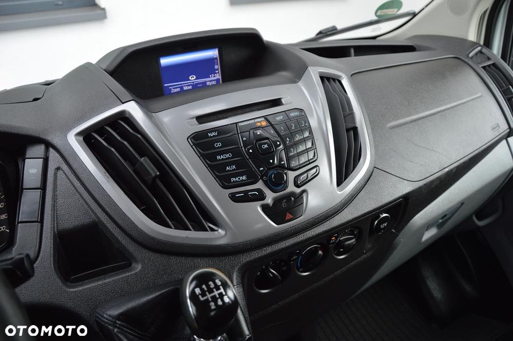 Ford Transit - 21