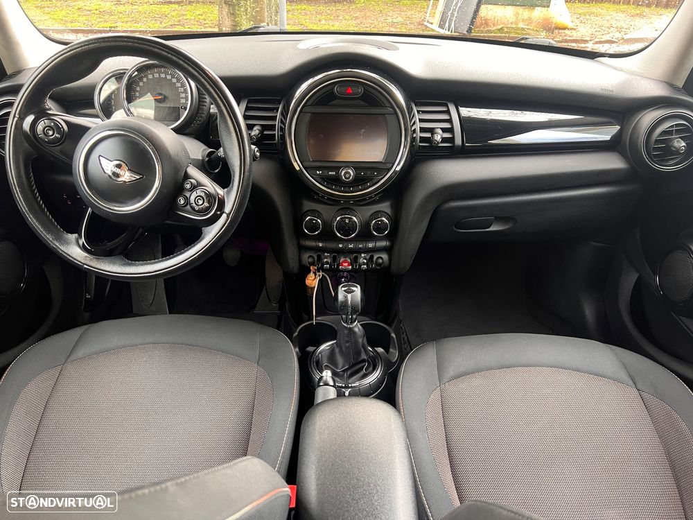 MINI 5 Portas Cooper D Seven - 17
