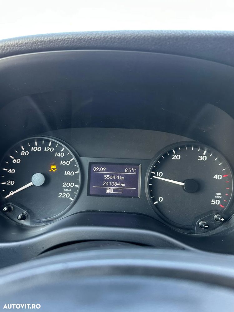 Mercedes-Benz Vito - 12