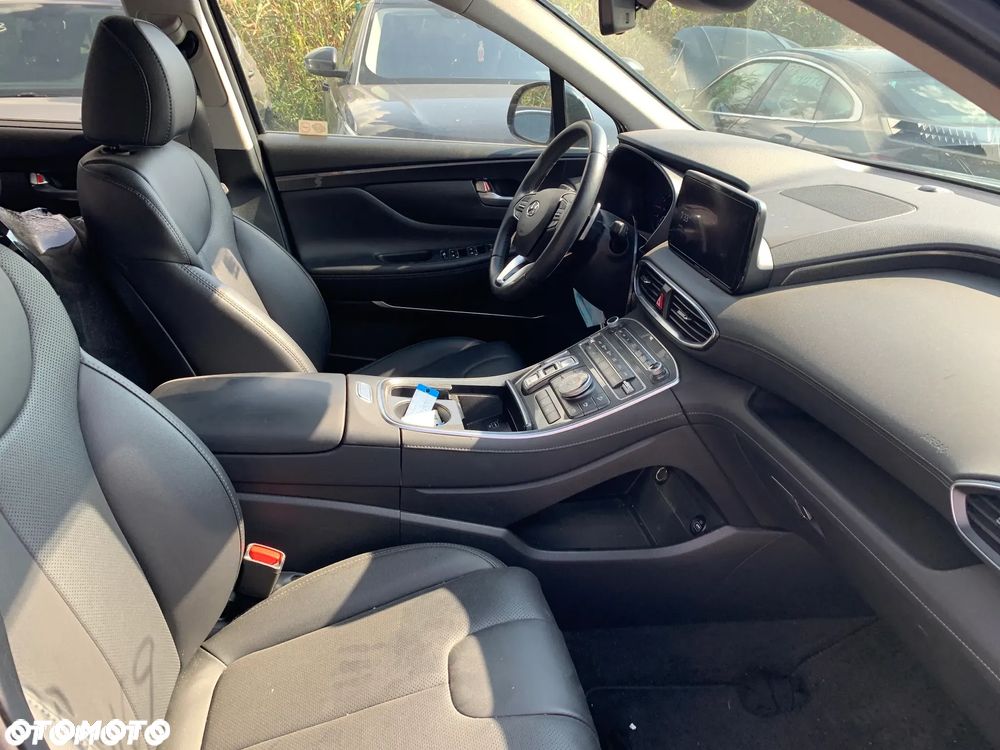 Hyundai Santa Fe - 12