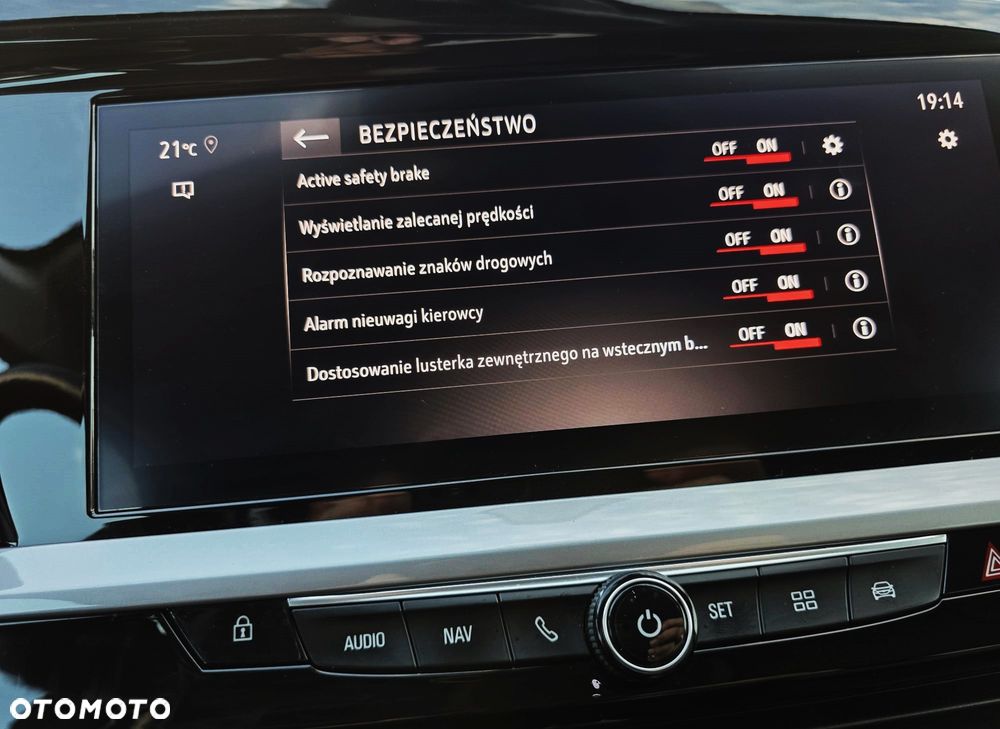 Opel Grandland 1.5 D Automatik Elegance - 33