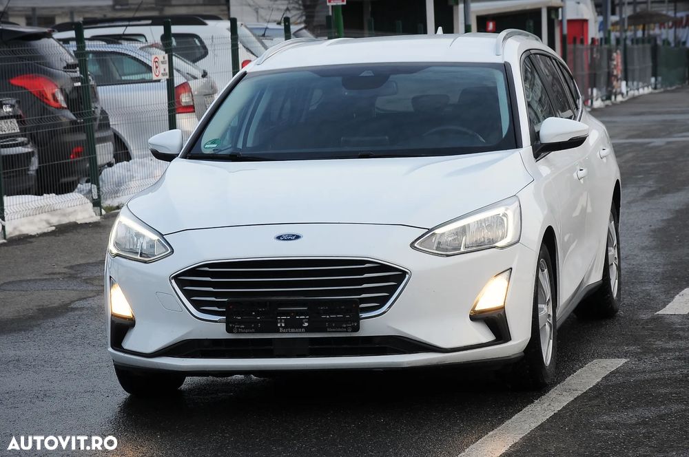 Ford Focus 1.5 TDCi Powershift Titanium - 29