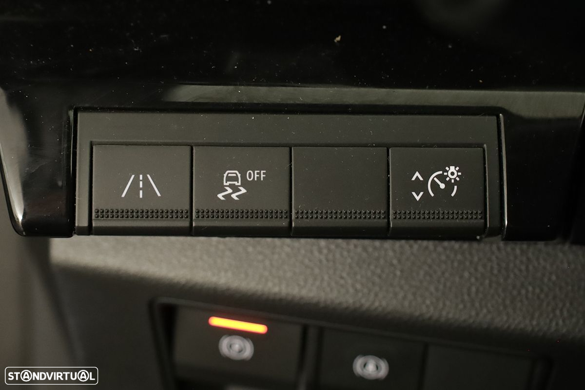 Renault Austral 1.3 Mild Hybrid Techno Espirit Auto - 19