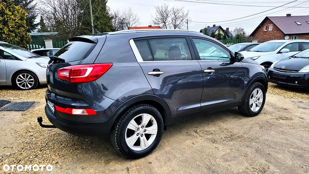 Kia Sportage 2.0 CVVT 2WD Spirit - 12