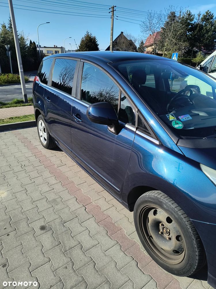 Peugeot 5008 1.6 HDi Premium - 12