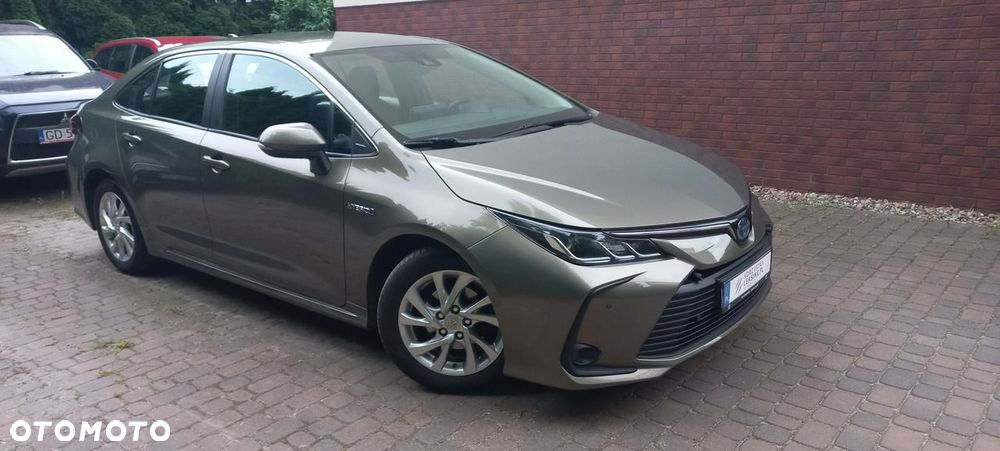 Toyota Corolla - 30