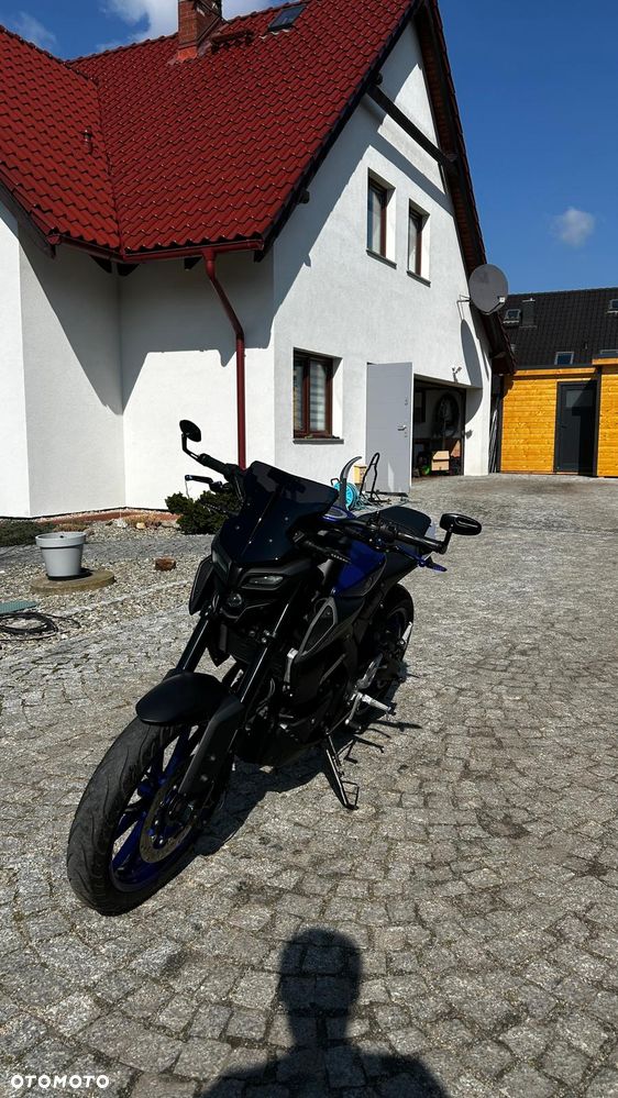 Yamaha MT - 5