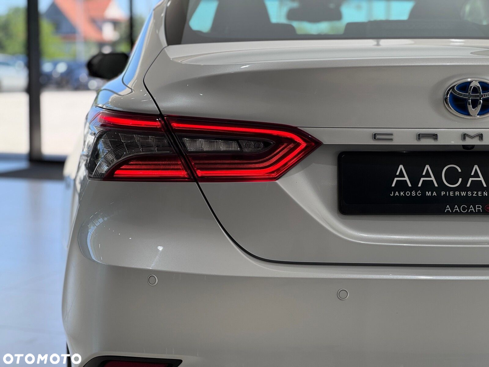 Toyota Camry - 38