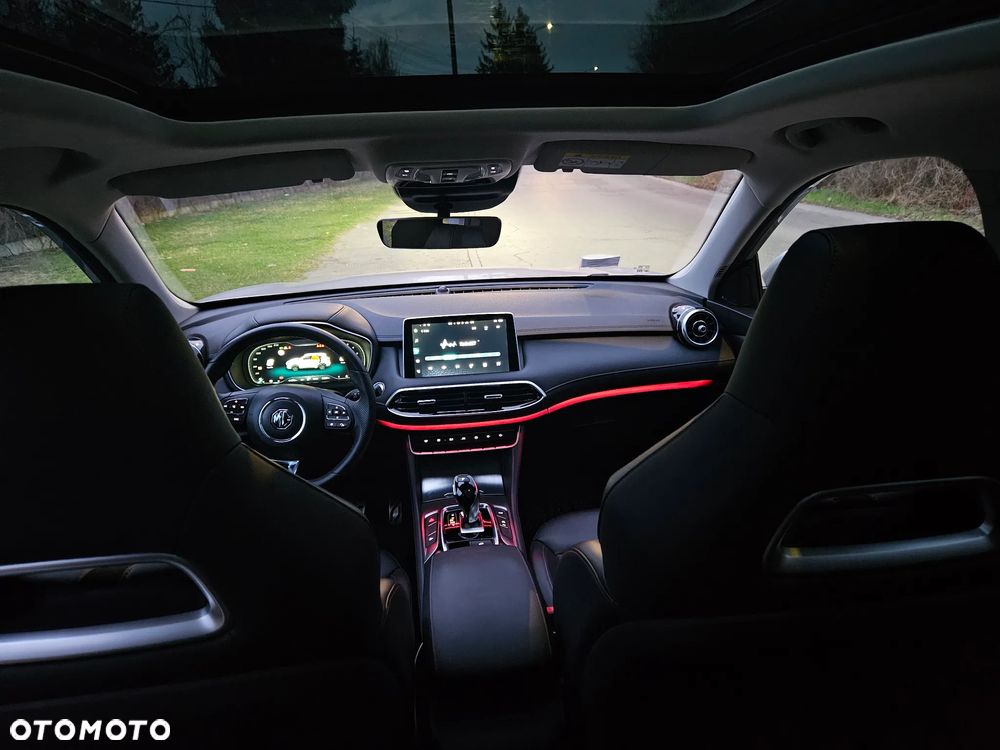 MG HS 1.5 T-GDI Exclusive DCT - 7