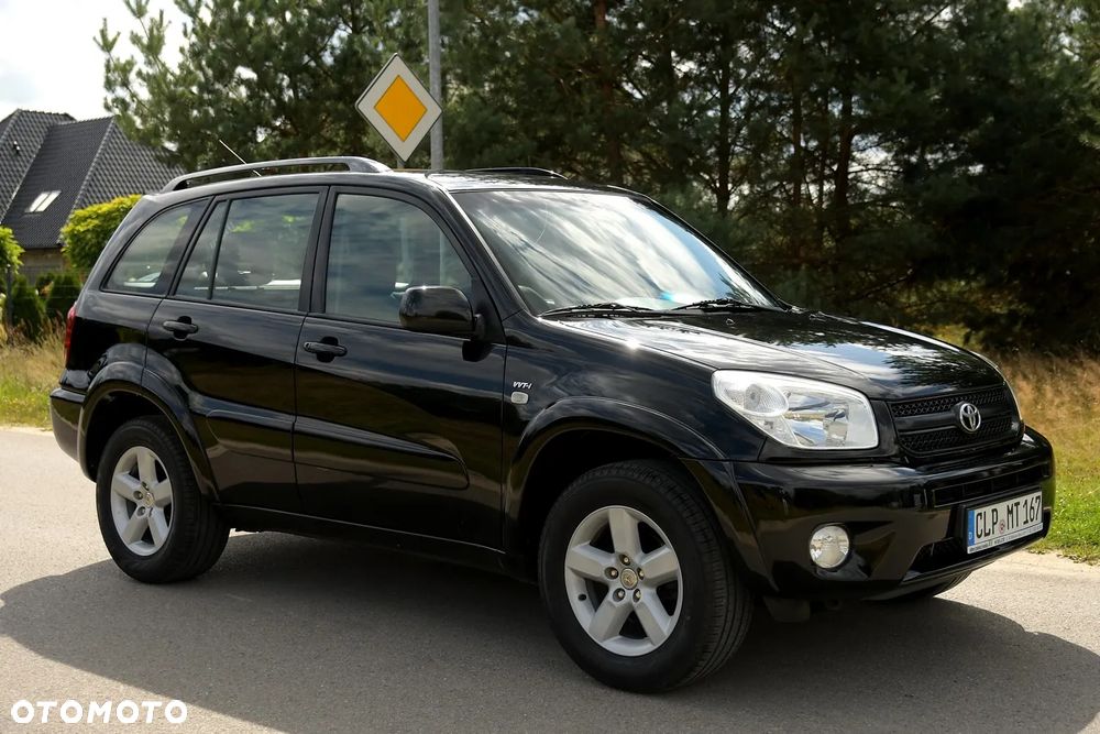 Toyota RAV4 4x4 Edition - 11