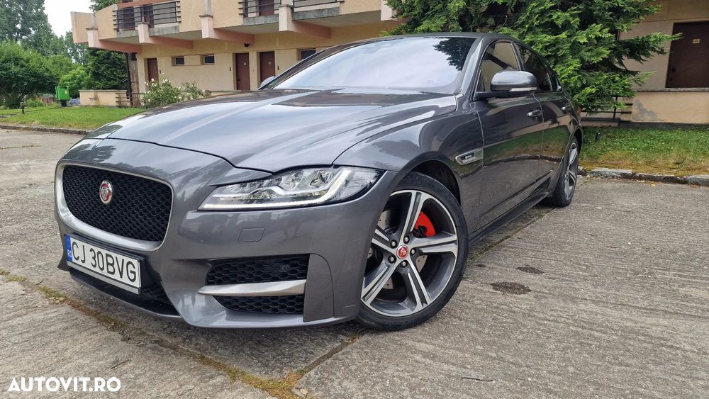 Jaguar XF - 40