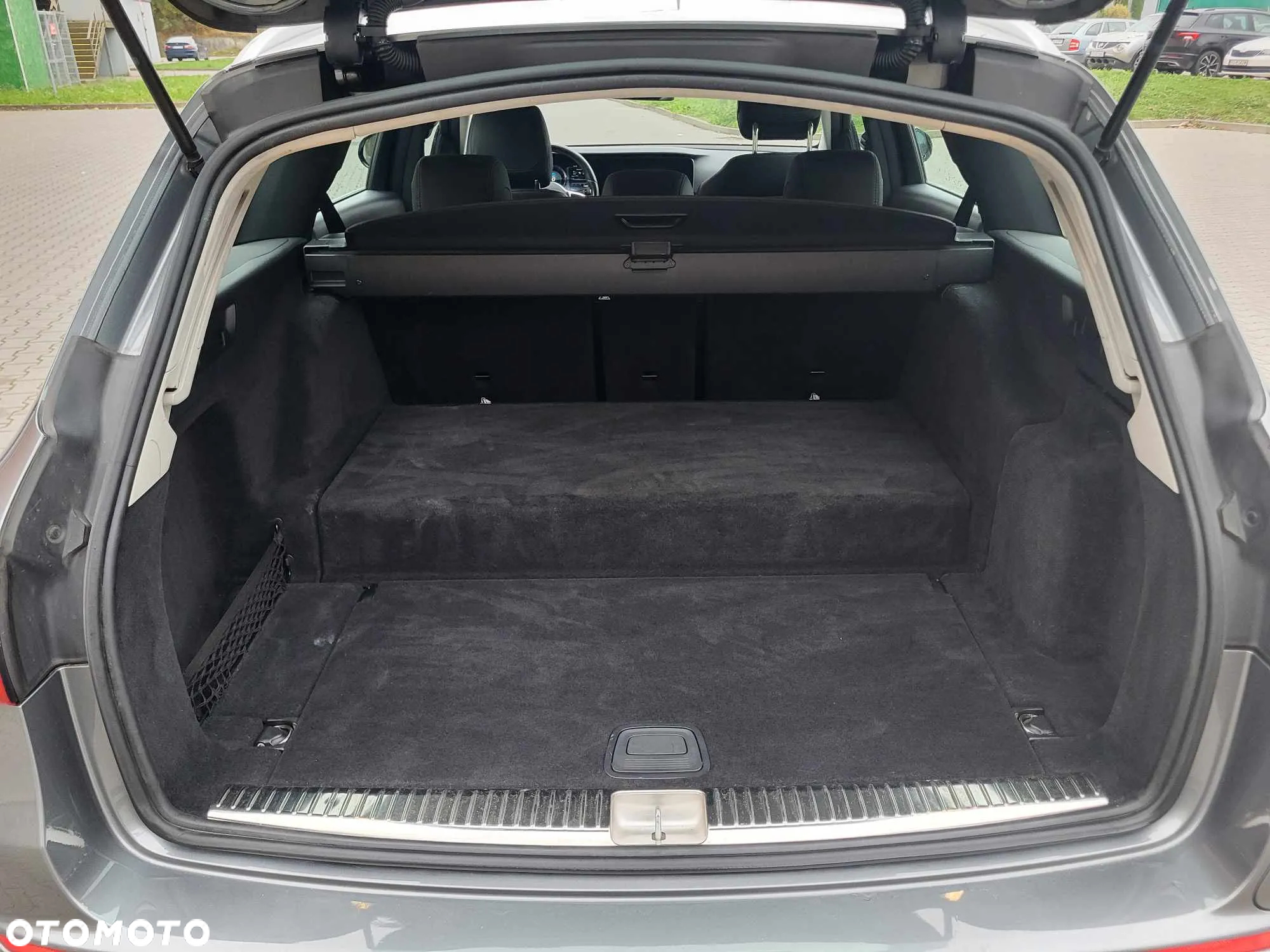 Mercedes-Benz Klasa E 300 de 9G-TRONIC - 11
