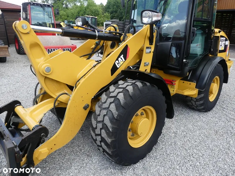 Caterpillar CAT 906M / 2017R / Centralne smarowanie / - 24