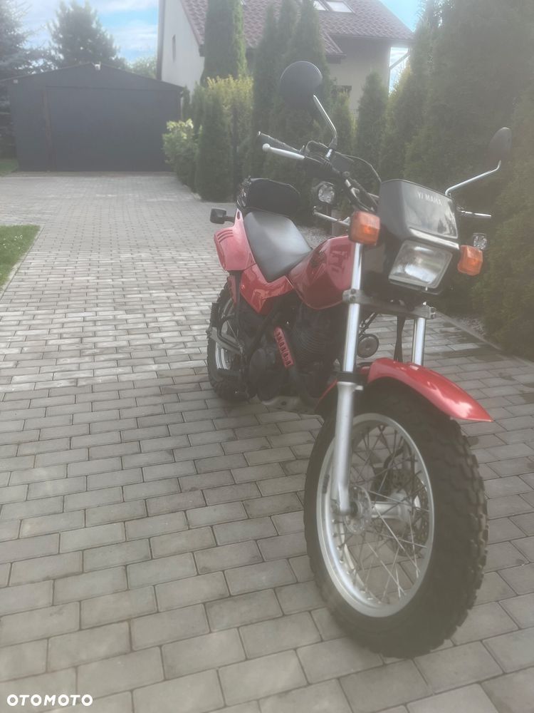 Yamaha TW - 9