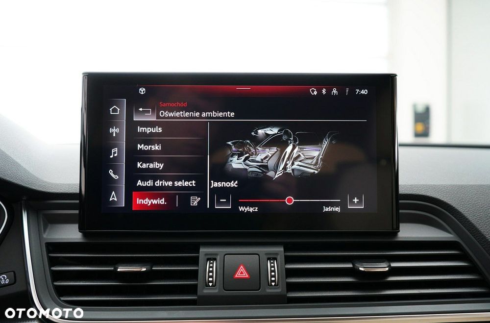 Audi Q5 Sportback - 40