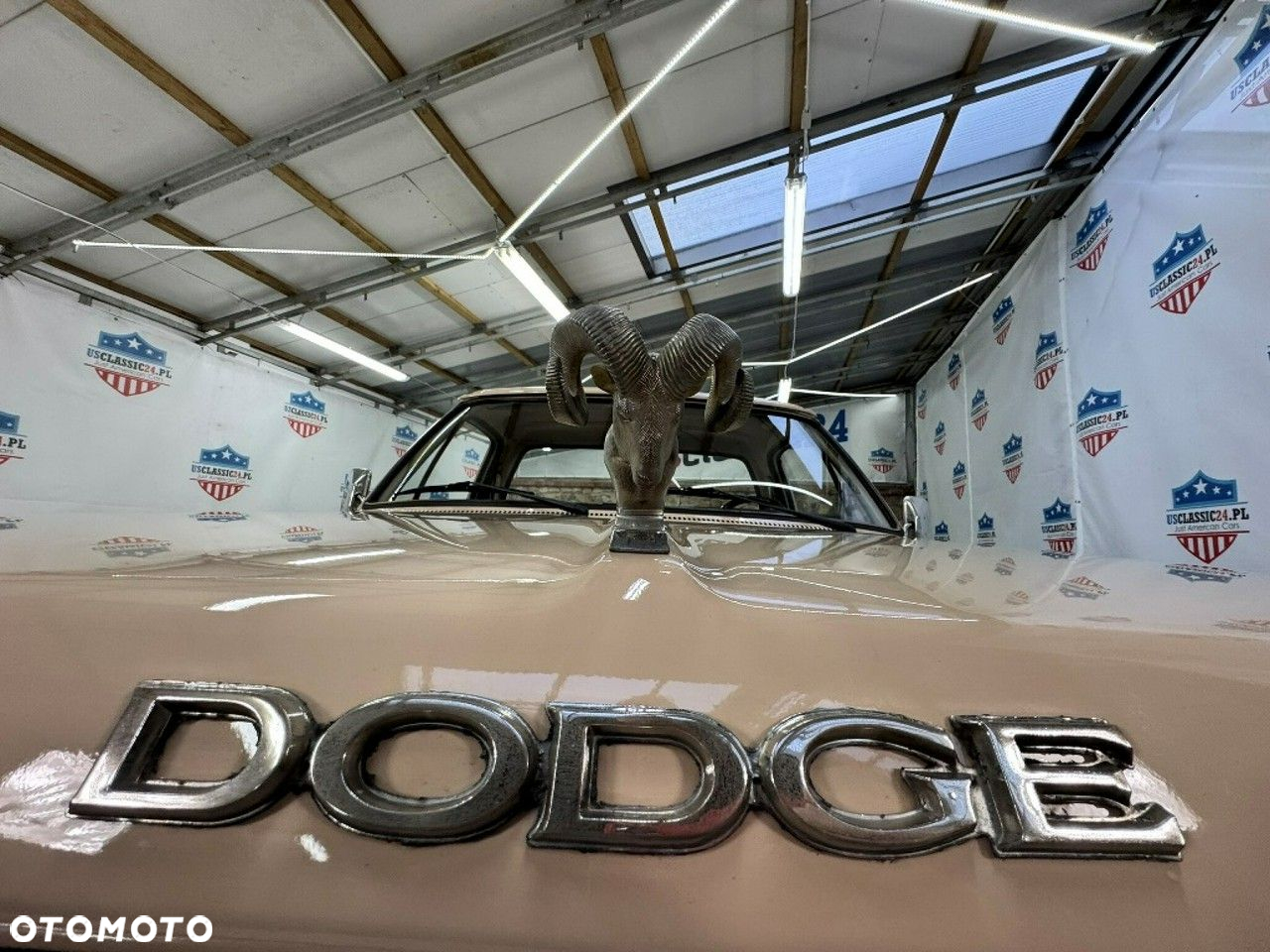 Dodge RAM - 6