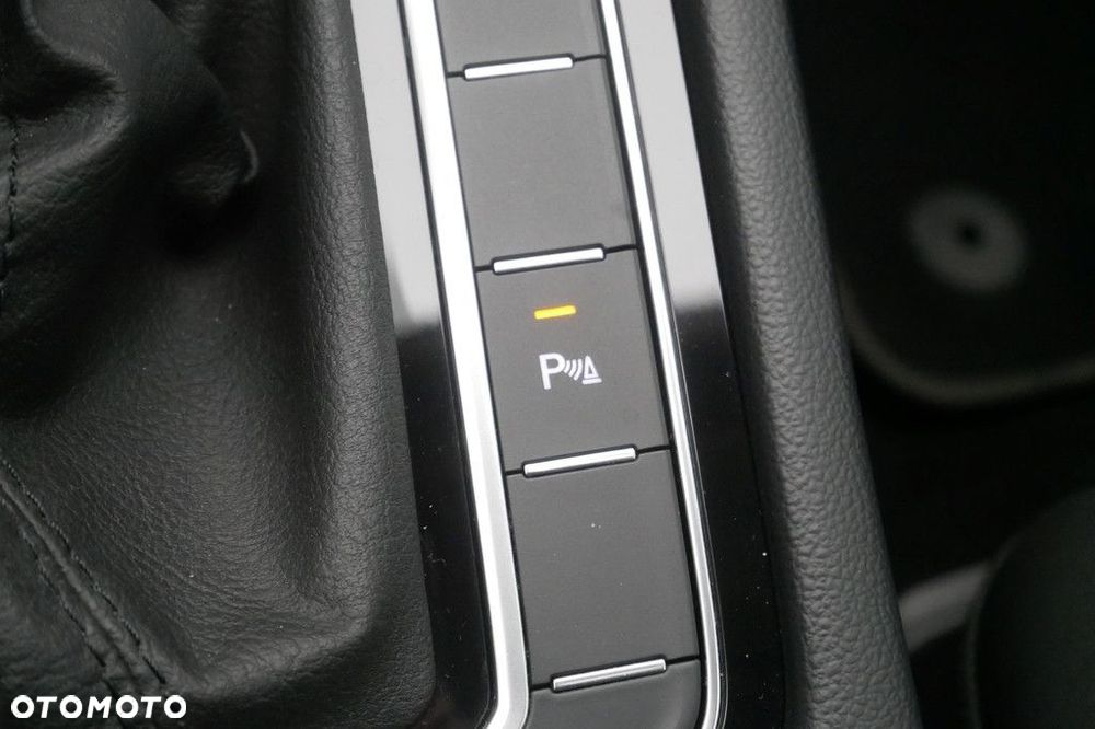 Volkswagen Arteon 2.0 TSI Elegance DSG - 20