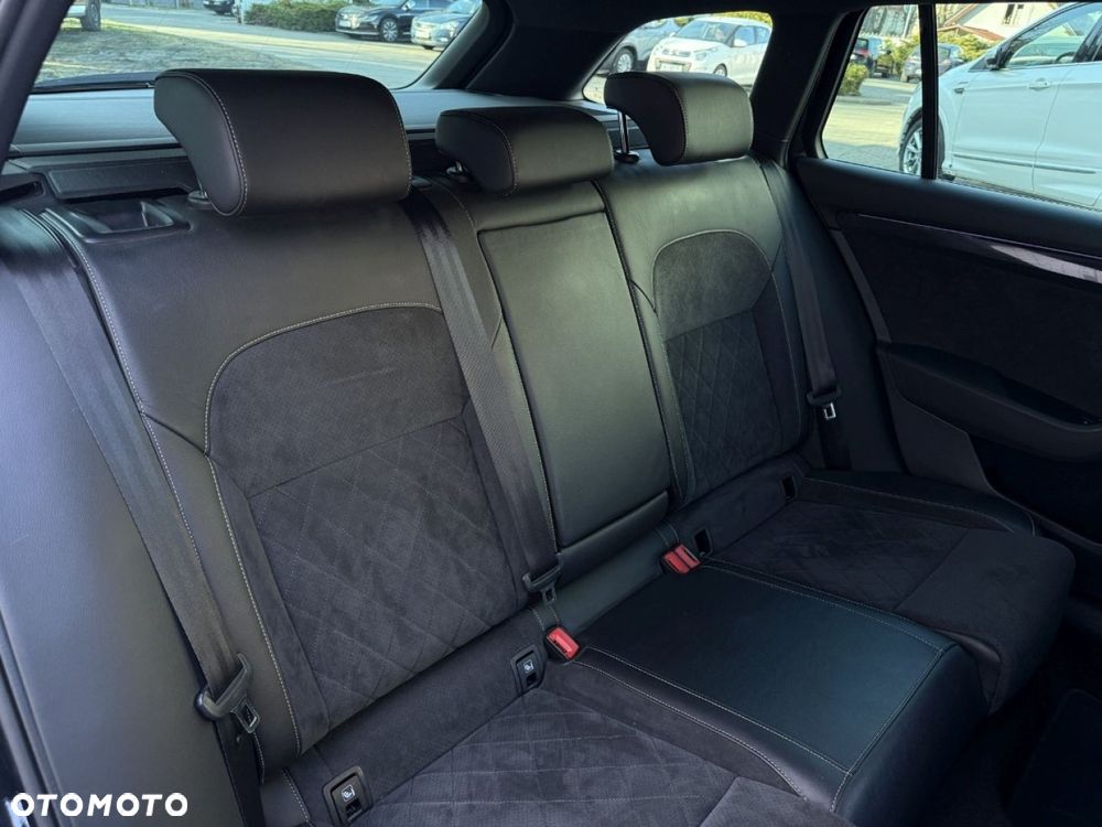 Skoda Superb 2.0 TDI SCR 4x4 Sportline DSG - 39