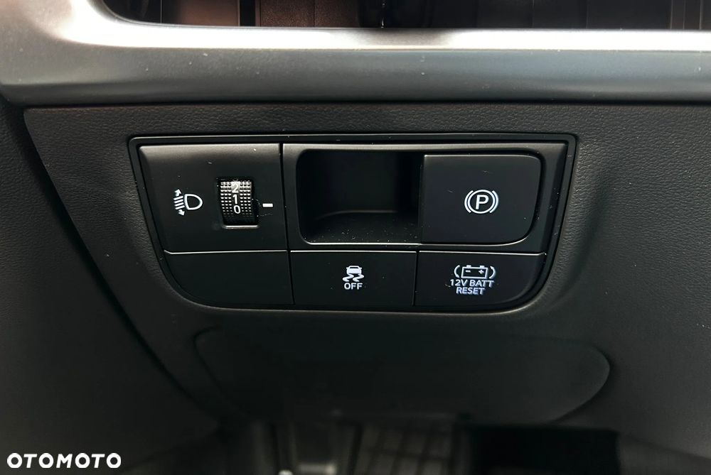 Hyundai Tucson 1.6 T-GDi HEV Smart 2WD - 29