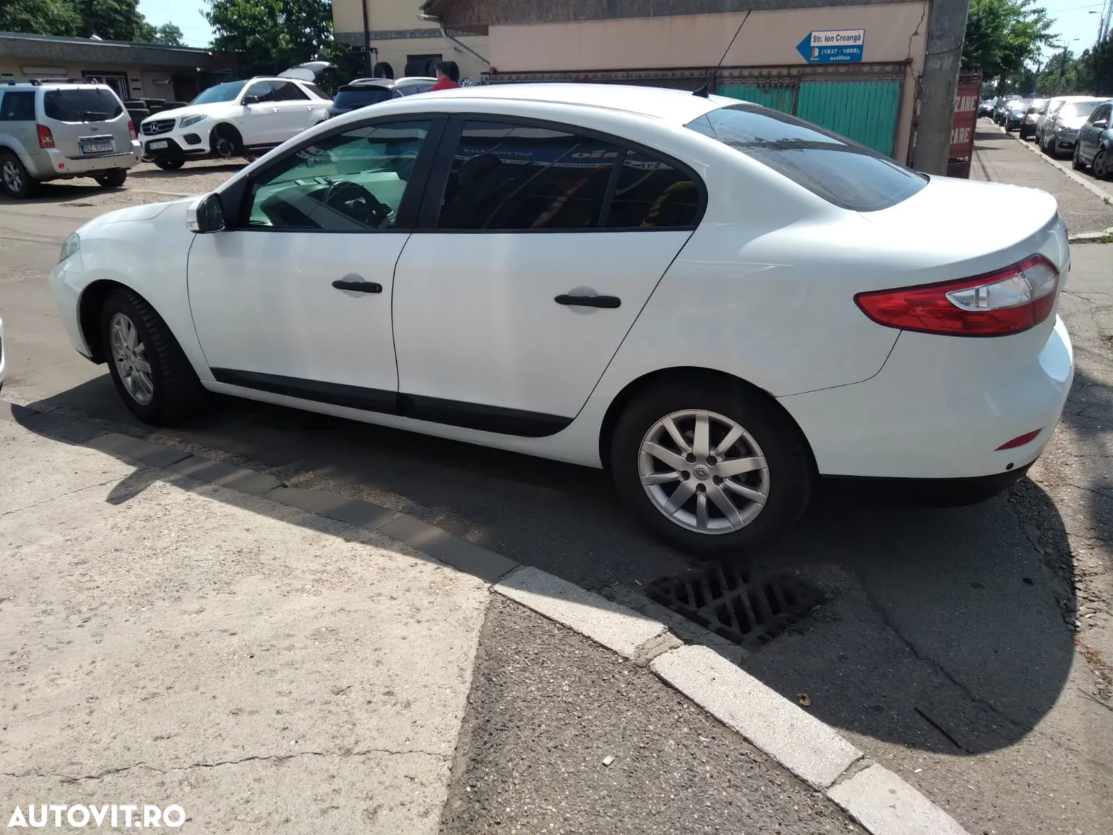 Renault Fluence 1.5dCi Dynamique - 9