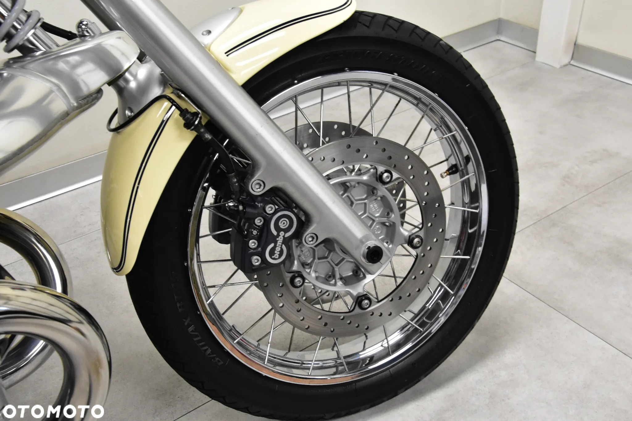 BMW R - 27
