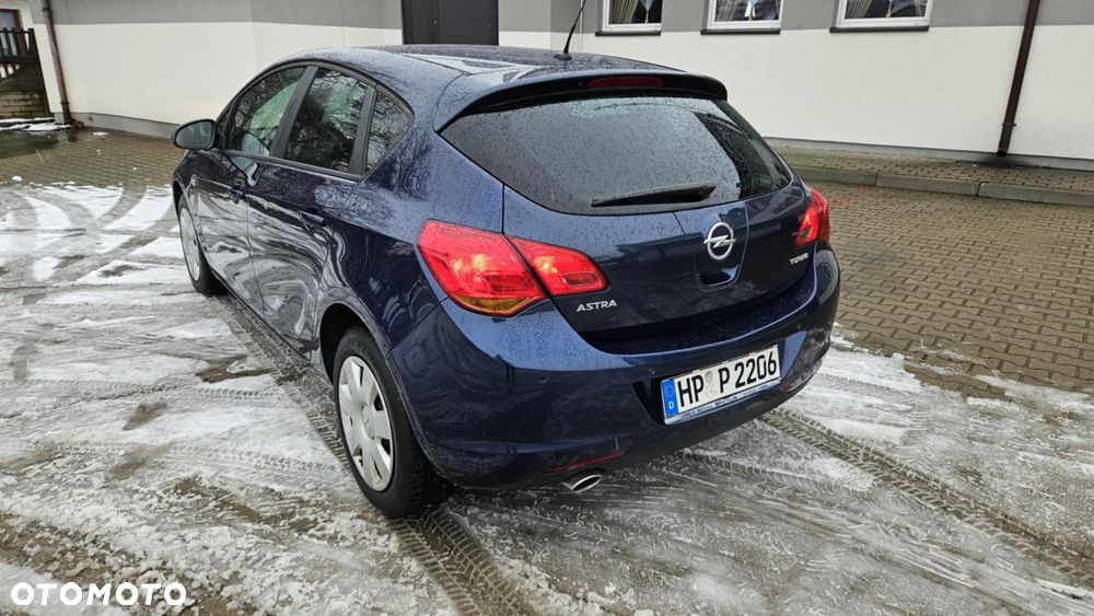 Opel Astra - 14