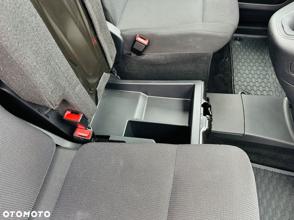 Toyota Proace City 1.5 D-4D  2,3t Active - 19