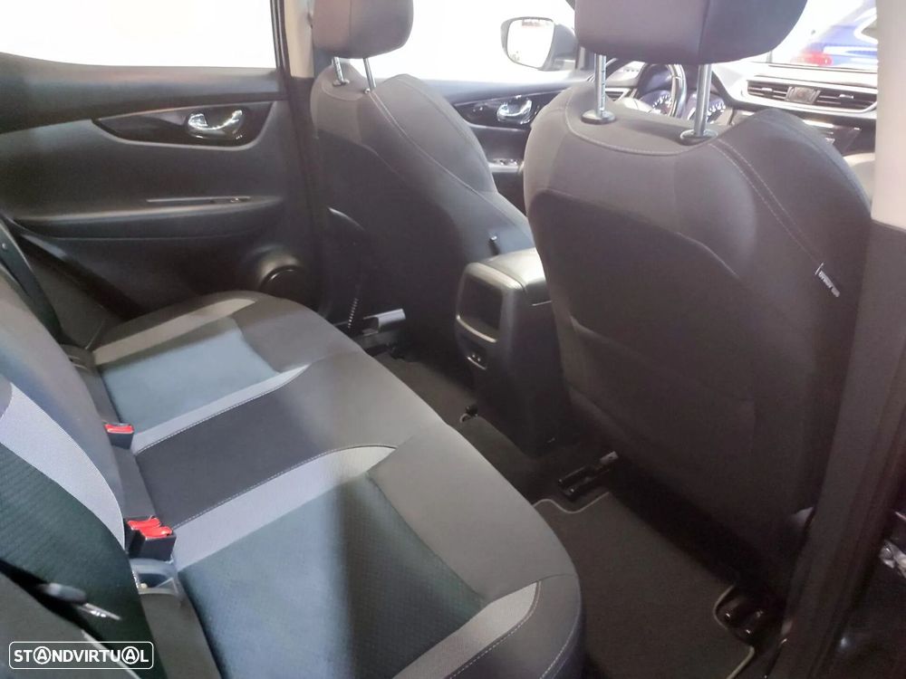 Nissan Qashqai - 40