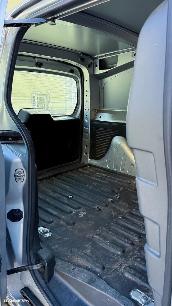 Citroën Berlingo 1.6 e-HDi FAP EGS6 Multispace - 10