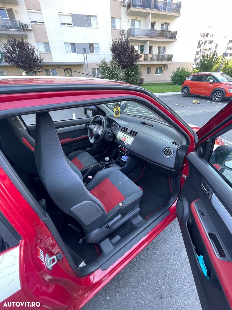 Suzuki Swift 1.6 SPORT - 13