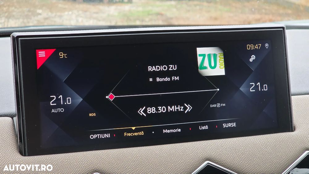 DS Automobiles DS 3 Crossback DS3 1.2 PureTech 130 S&S EAT8 Grand Chic - 33