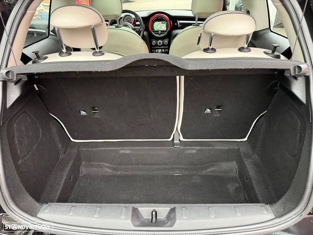 MINI 3 Portas One D - 18