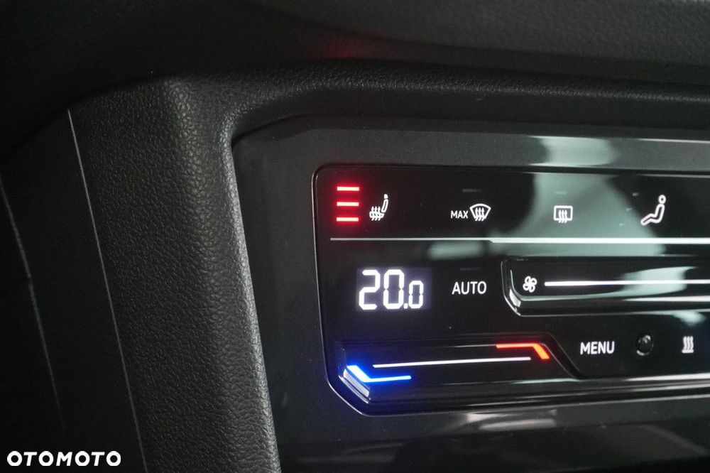 Volkswagen Tiguan 2.0 TSI 4Mot Elegance DSG - 32