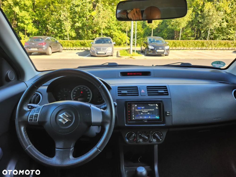Suzuki Swift 1.3 GS / Premium - 9