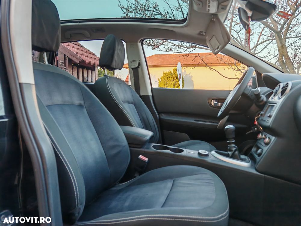 Nissan Qashqai+2 2.0 dCi DPF 4x4 tekna - 12