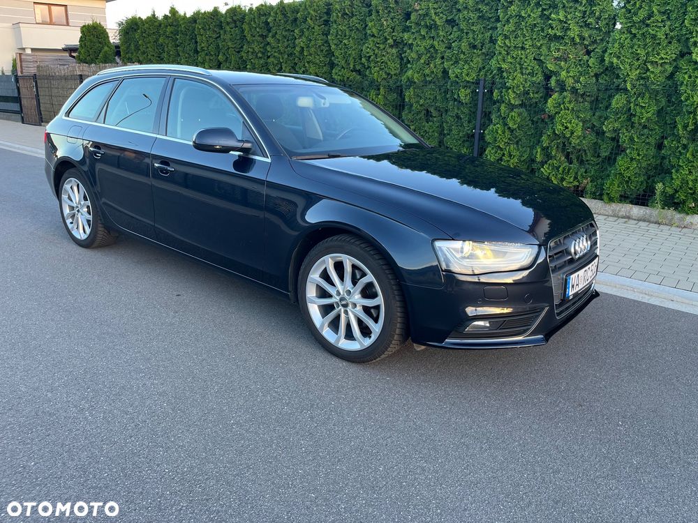 Audi A4 Avant 2.0 TDI DPF clean diesel multitronic Ambiente - 10