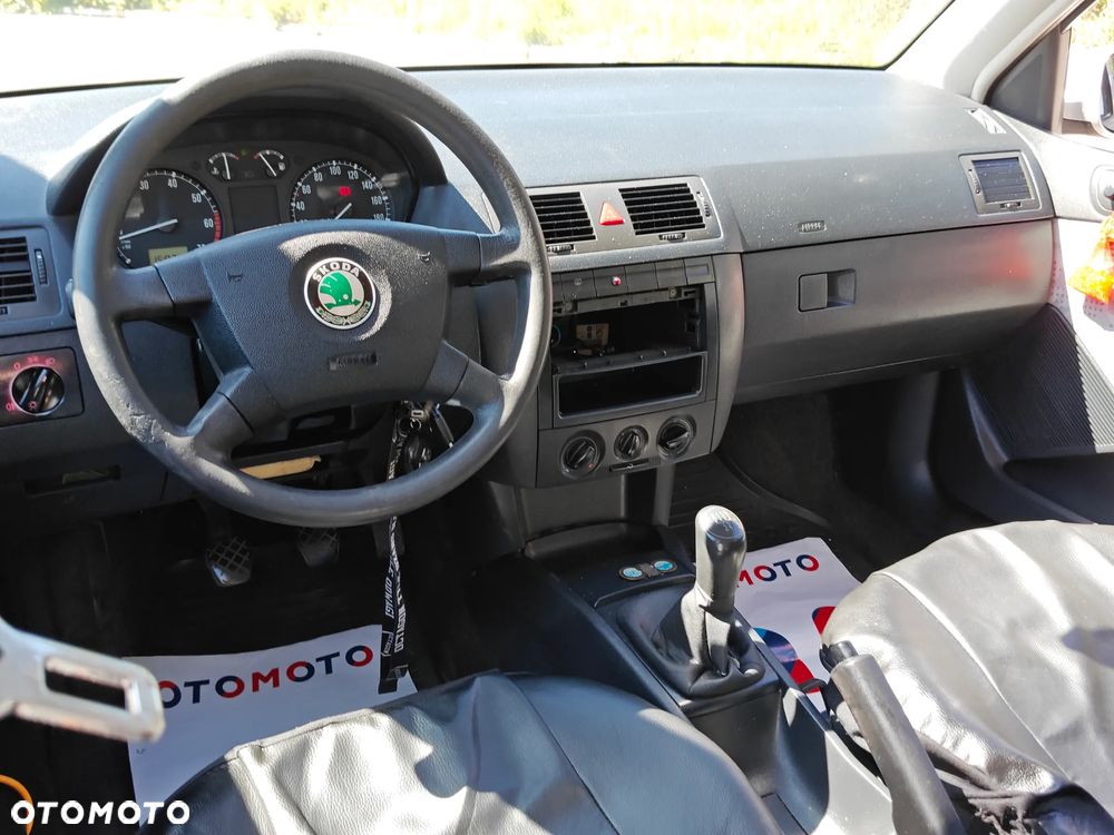 Skoda Fabia 1.2 HTP Classic - 6