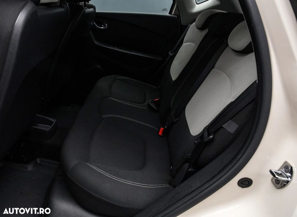 Renault Captur BLUE dCi Intens - 15