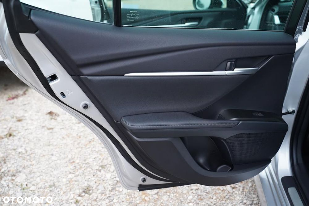 Toyota Camry 2.5 Hybrid Dynamic Force Prestige e-CVT - 8