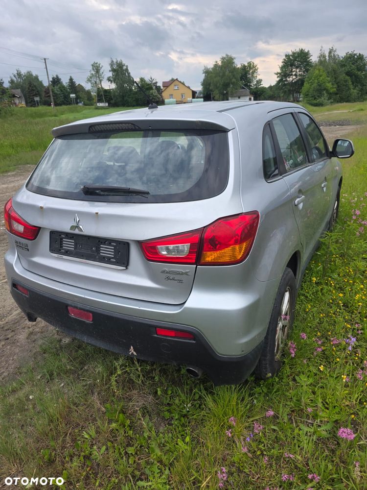Mitsubishi ASX 1.8 DID Instyle NAVI 4WD AS&G - 2