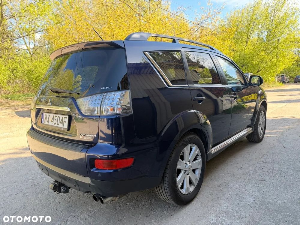 Mitsubishi Outlander 2.2 DID Intense + TC-SST - 4