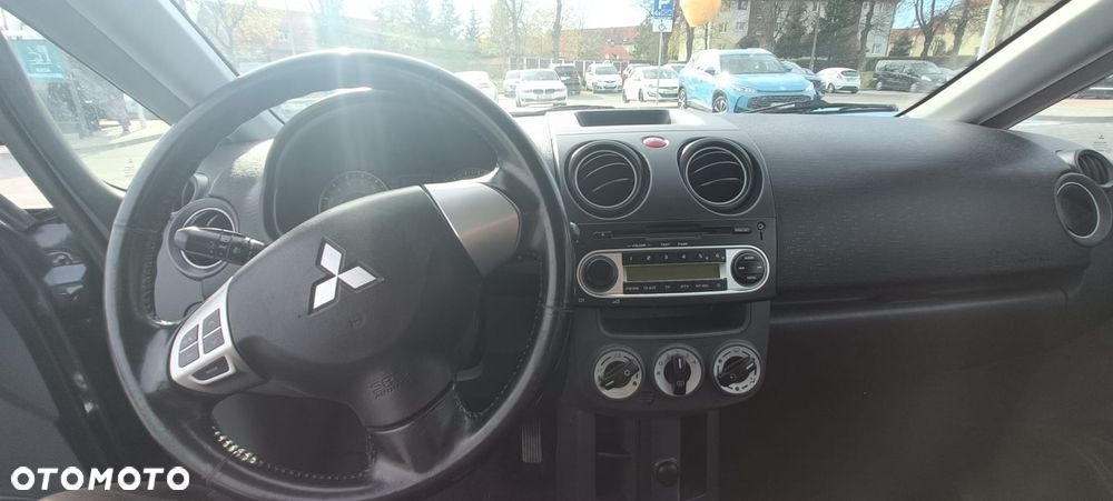Mitsubishi Colt 1.1 Entry / Inbusiness EU5 - 17