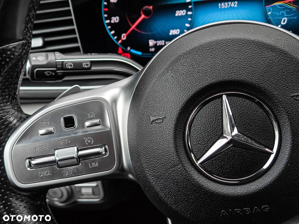 Mercedes-Benz GLE 350 d 4Matic 9G-TRONIC AMG Line - 25