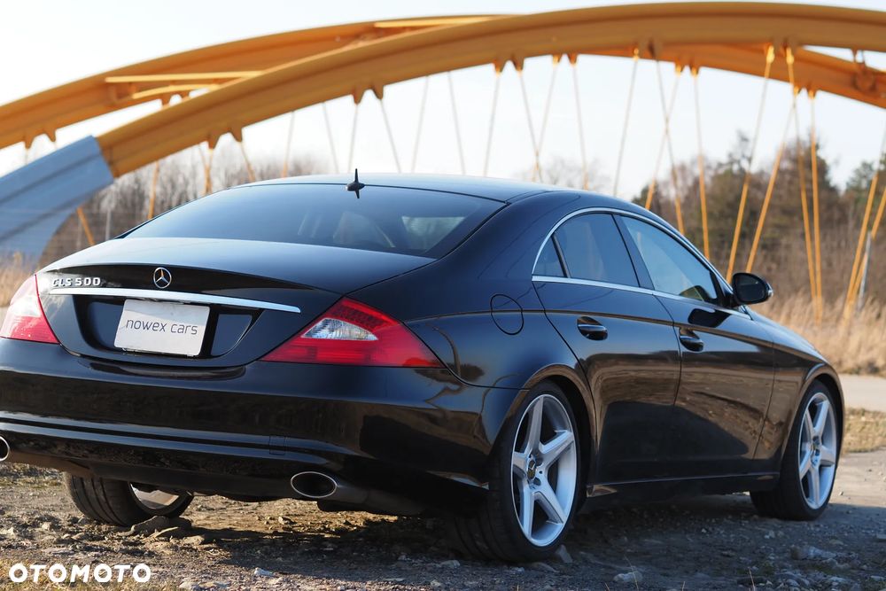 Mercedes-Benz CLS - 15