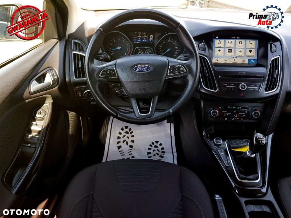 Ford Focus 1.0 EcoBoost Titanium Style - 24
